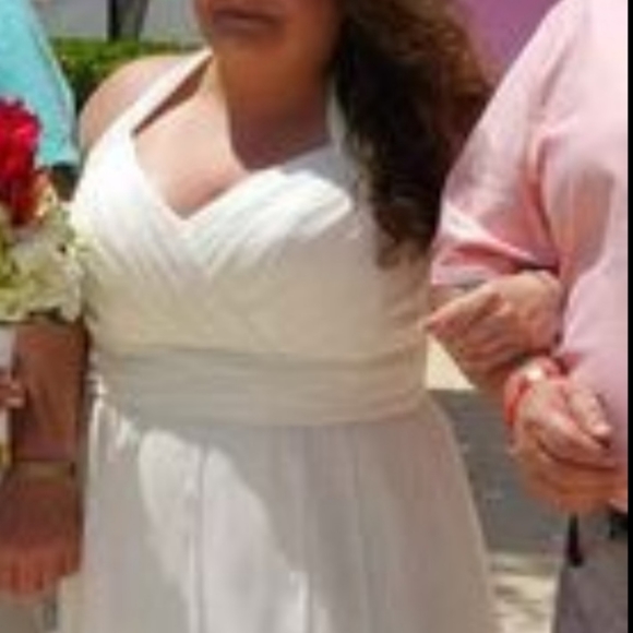 Wedding Dress - Picture 10 of 10